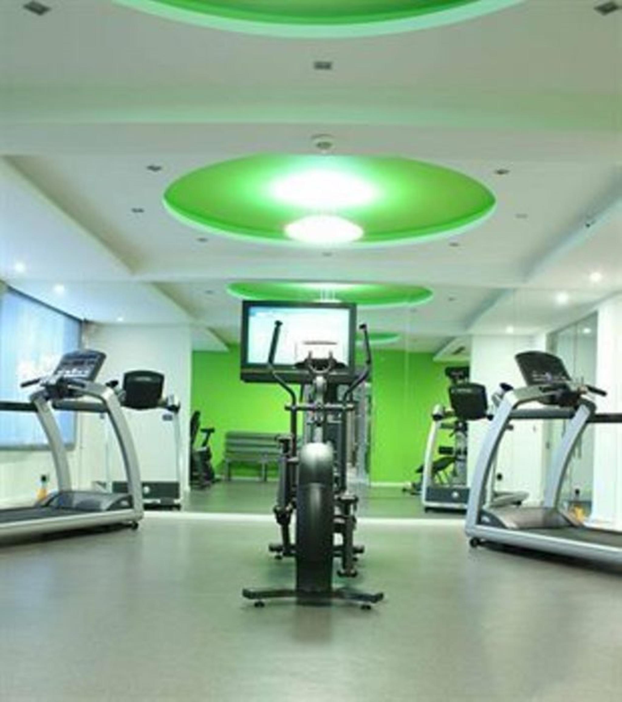 호텔 파라 카사블랑카 외부 사진 The gym at the hotel