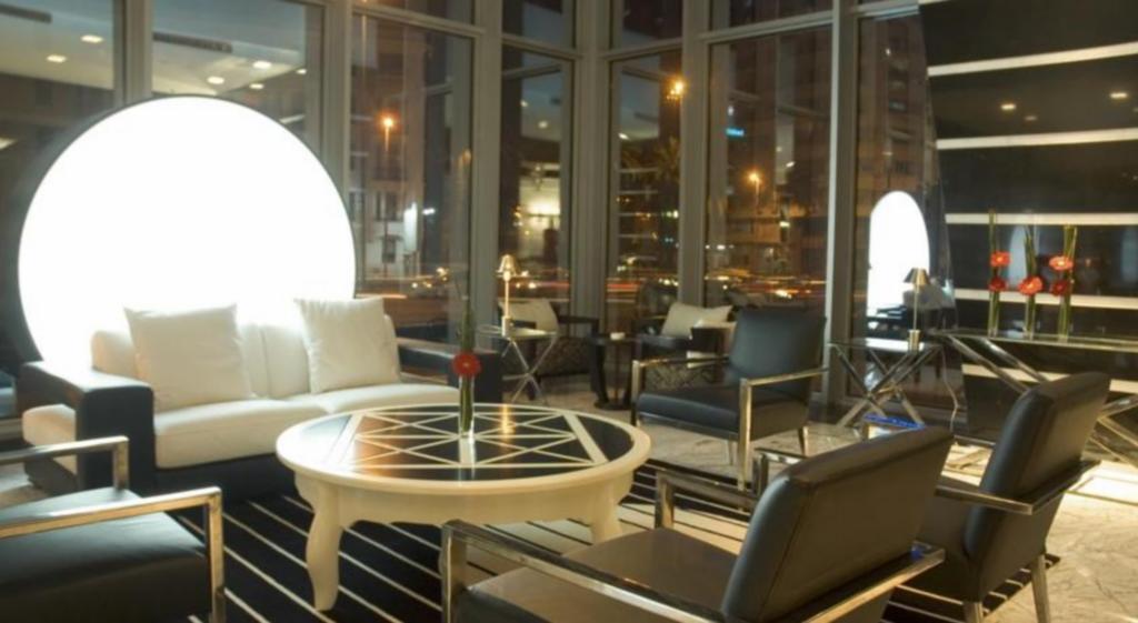 호텔 파라 카사블랑카 내부 사진 The lounge at the airport