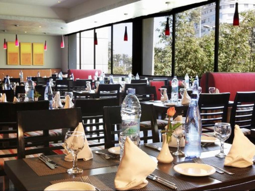 호텔 파라 카사블랑카 외부 사진 Restaurant