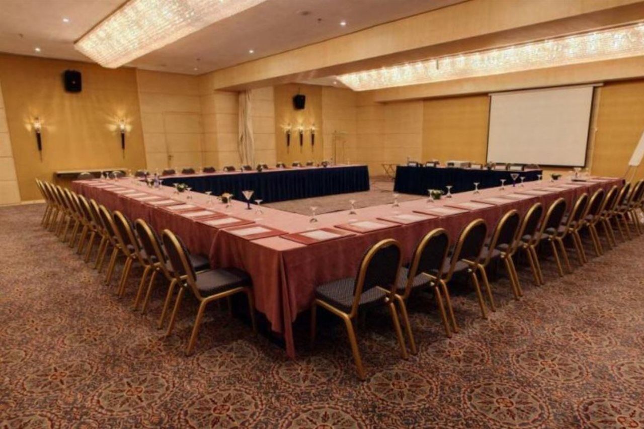 호텔 파라 카사블랑카 외부 사진 A meeting room at the hotel